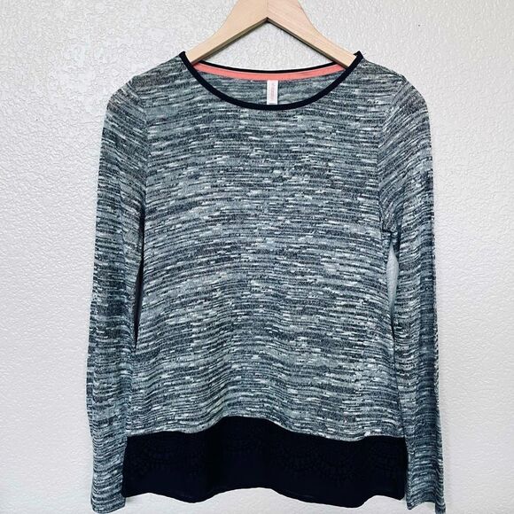 Light Layered Gray Xhilaration Sweater Top Black Lace S - Picture 1 of 3